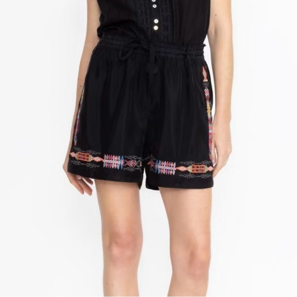 Johnny Was Sascha Embroidered Short Drawstring Lightweight Black multi XS NEW